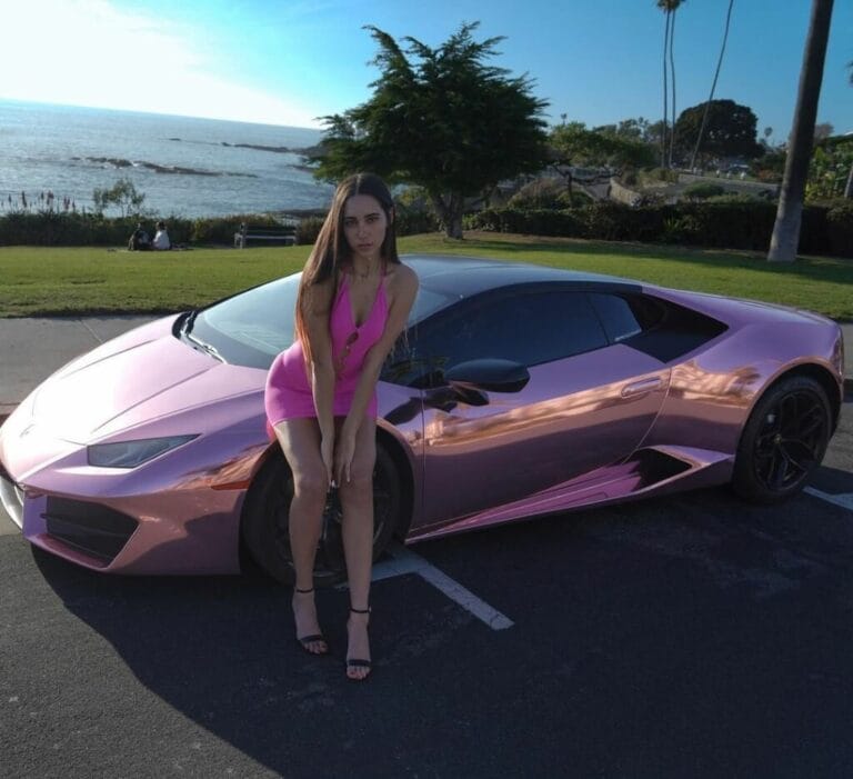 Bella Skies Wiki, Bio, Age, Height, Weight, Net Worth, Parents, Boyfriend