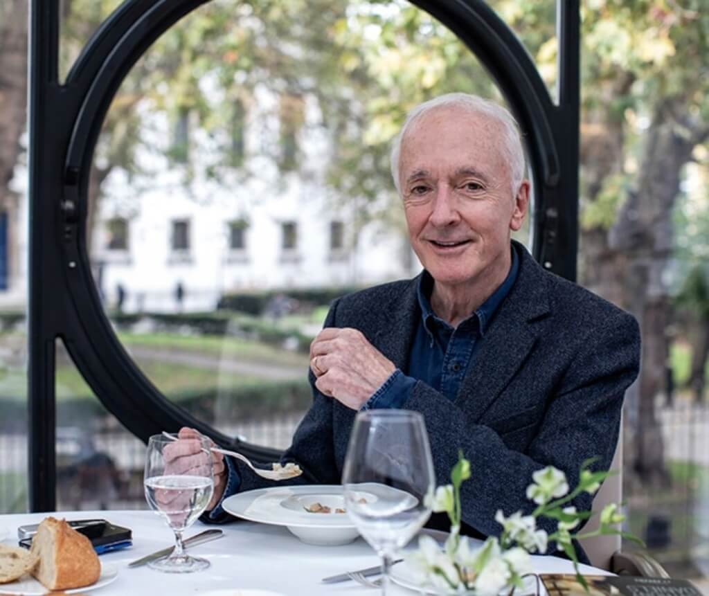 Anthony Daniels Net Worth, Age, Height, Wife, Children, Wiki