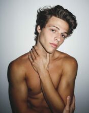 Sam Dezz Age, Height, Girlfriend, Net Worth, Wiki