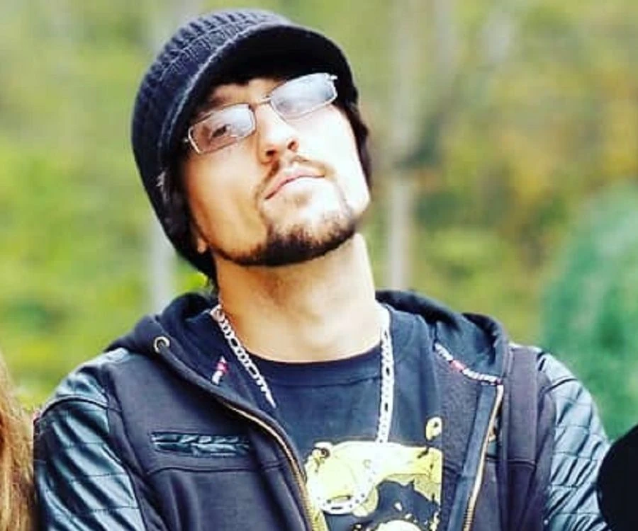 FGTeeV Duddy Age, Height, Real Name, Wife, Children, Net Worth,