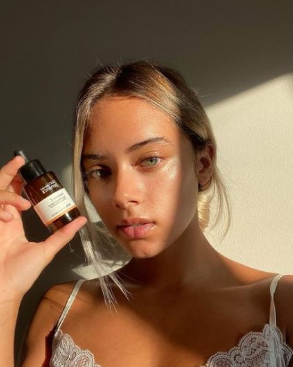 Ambar Driscoll Story And Biography