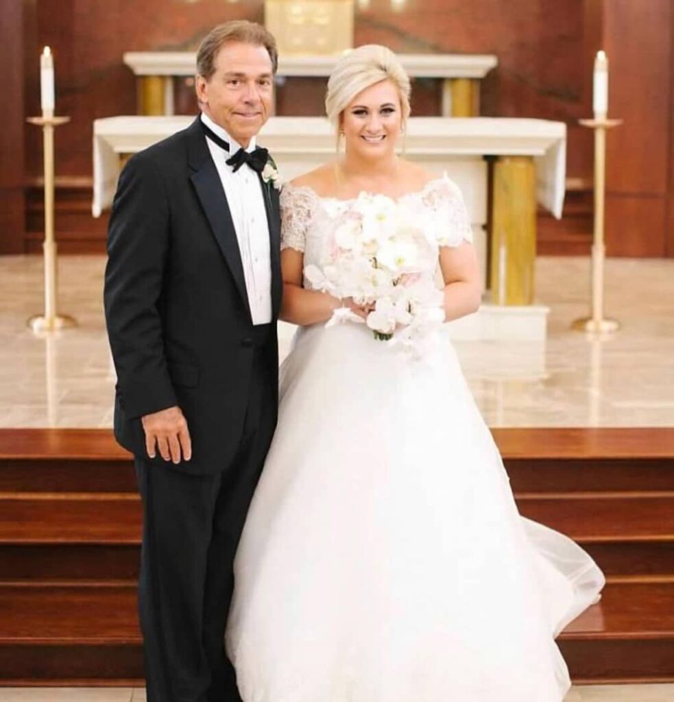 Kristen Saban Wiki, Age, Height, Husband, Child, Net Worth