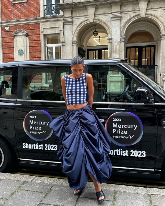 Olivia Dean Net Worth 2025 