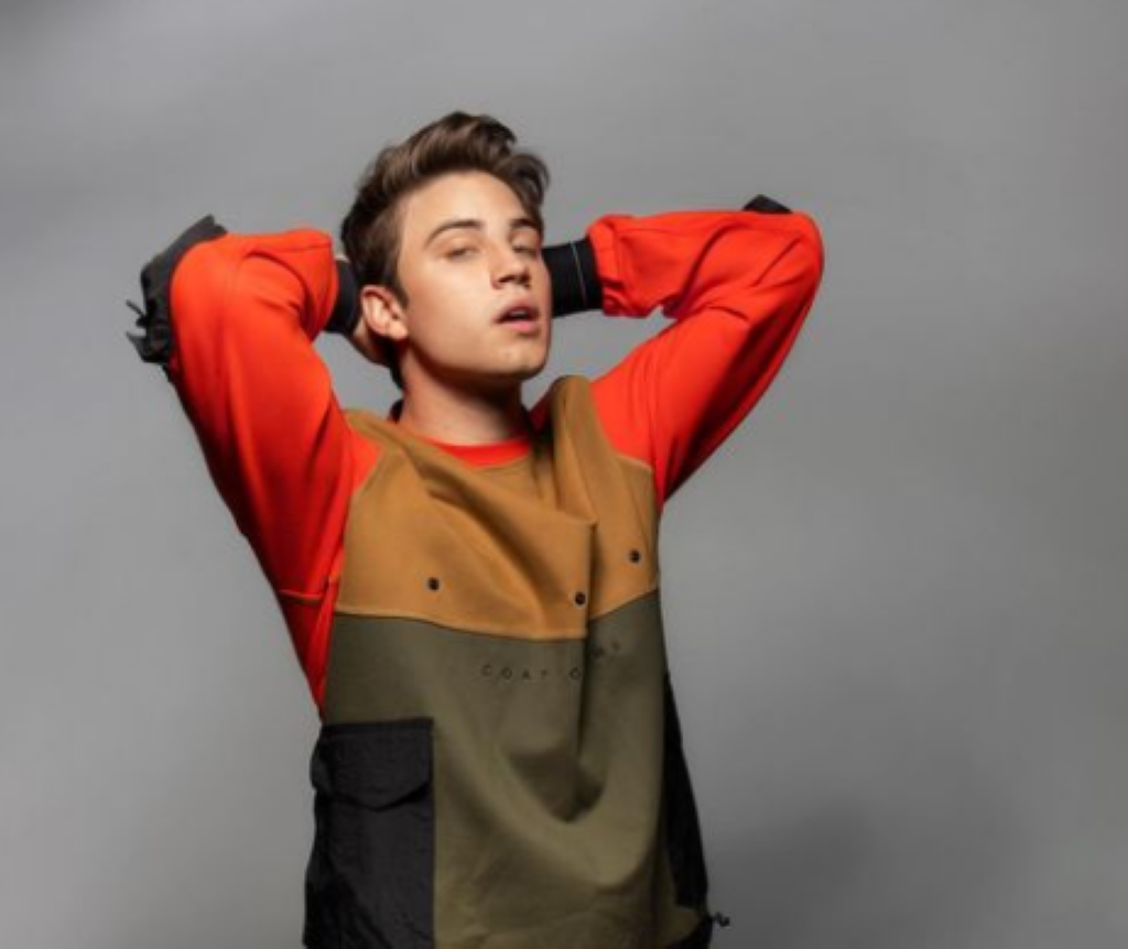 Carson Rowland Wife, Age, Height, Net Worth, Wiki, Family