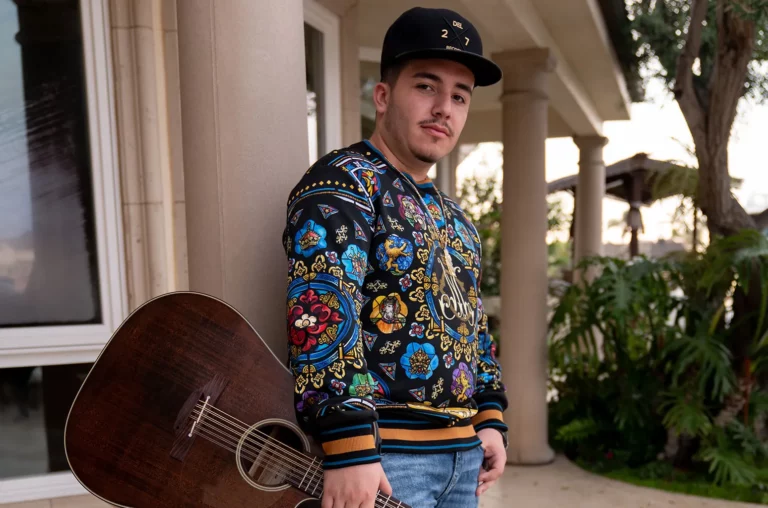 Pedro Tovar Age, Height, Wife, Net Worth, Songs, and Eslabon Armado Career Who is Pedro Tovar