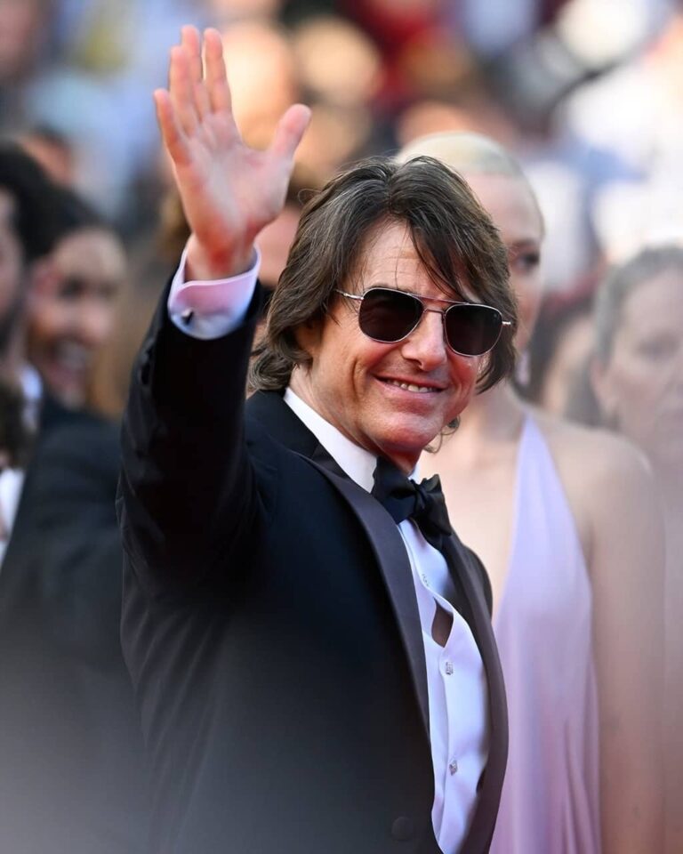 How Tom Cruise Maintains Youthful Skin at 60+