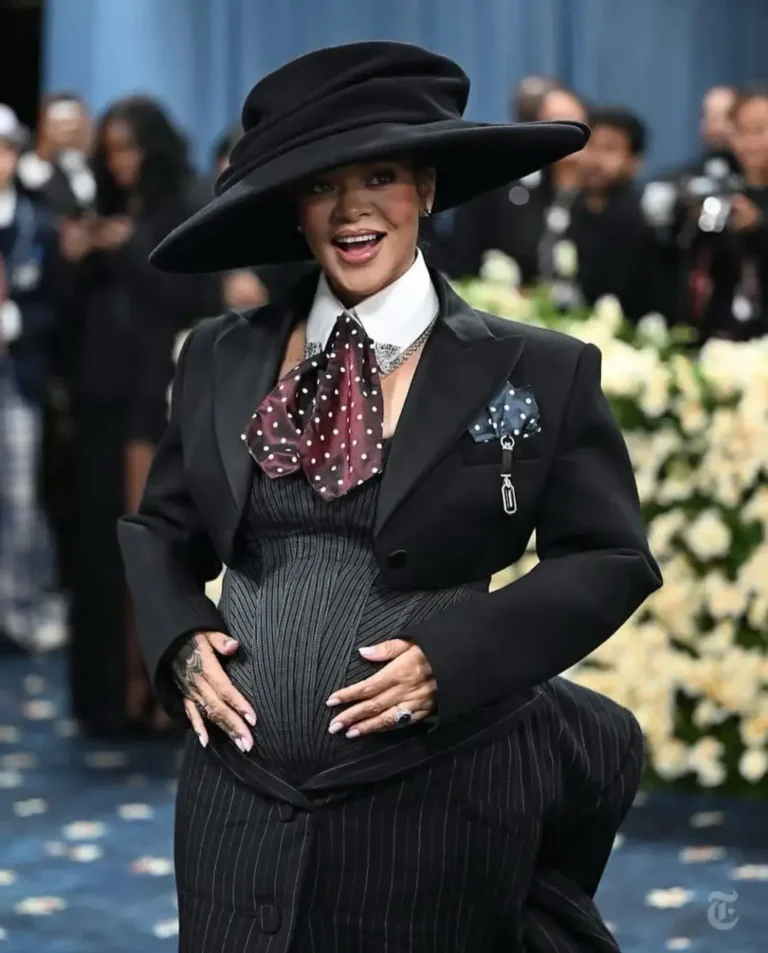 Rihannaa Skincare Routine 2025