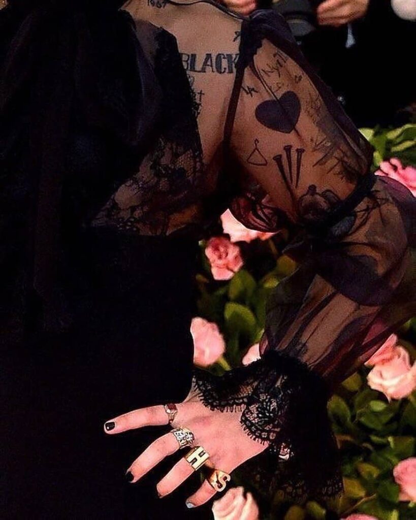 Harry Styles Nails Idea