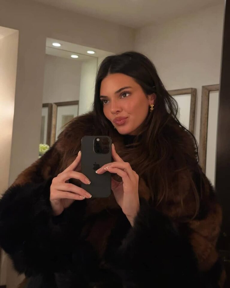 Kendall Jenner Nails