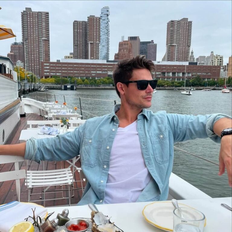 Mark Grossman Bio, Age, Girlfriend, Height, and Net Worth who is Mark Grossman