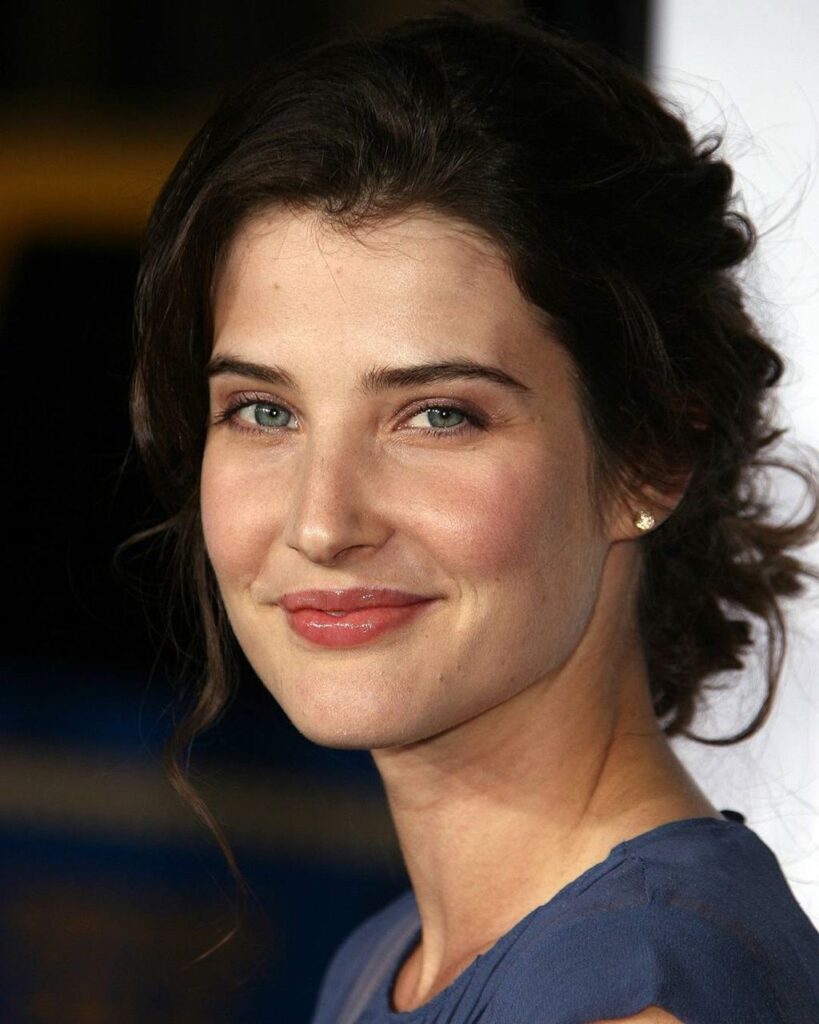 Cobie Smulders Age